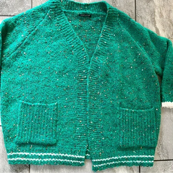 💚 Do Everything In Love Open Front Varsity Cardigan OS Flecked Kelly Green - Picture 2 of 7
